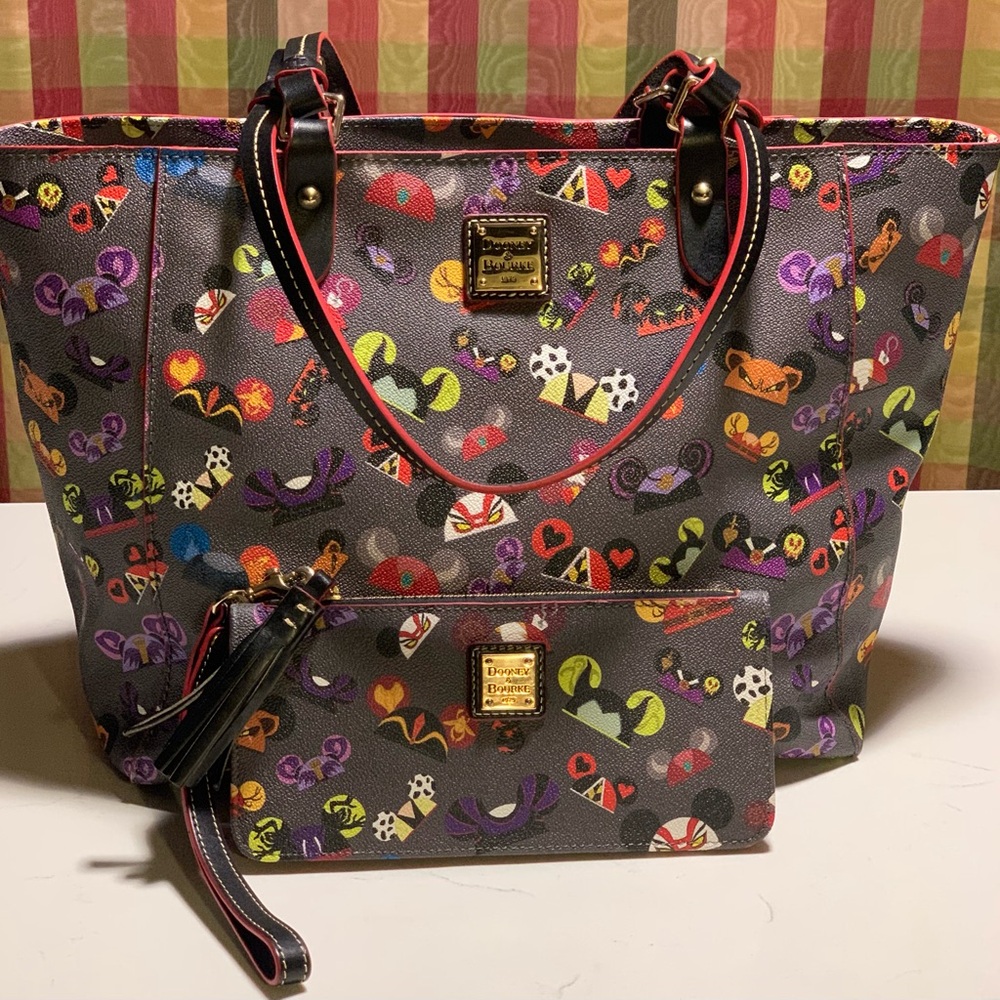 Dooney Disney Villian Ear Hats Set